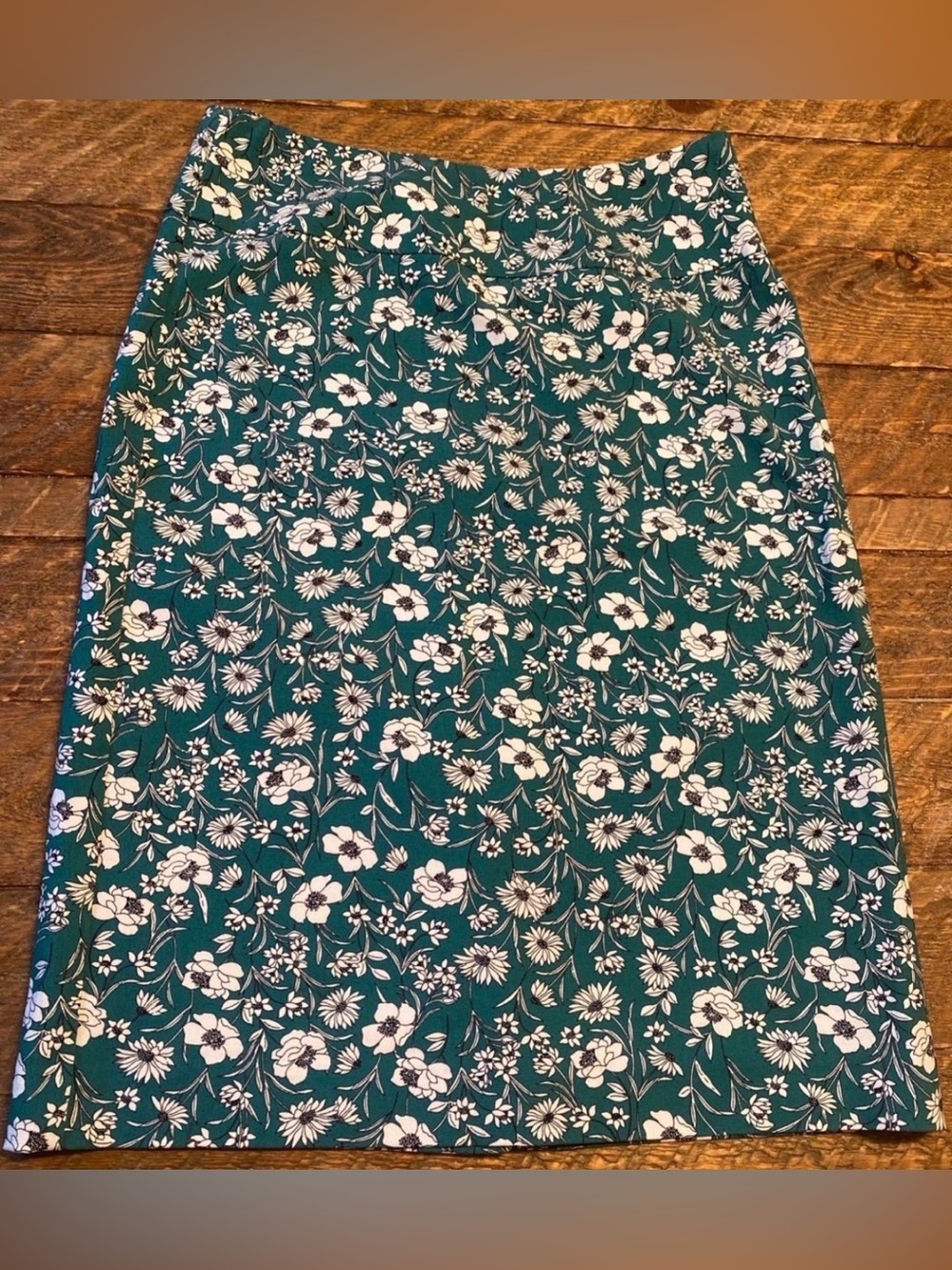 Green Floral Pencil Skirt - Women's Skirt (Size S)